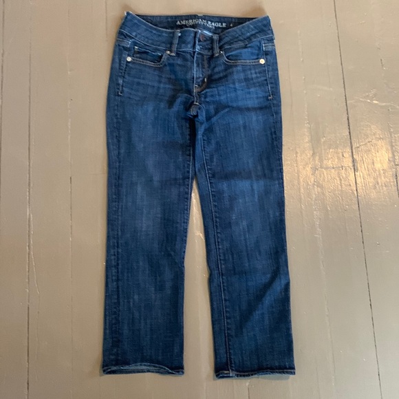 AEO Artistic Crop Stretch (0) - Picture 2 of 5